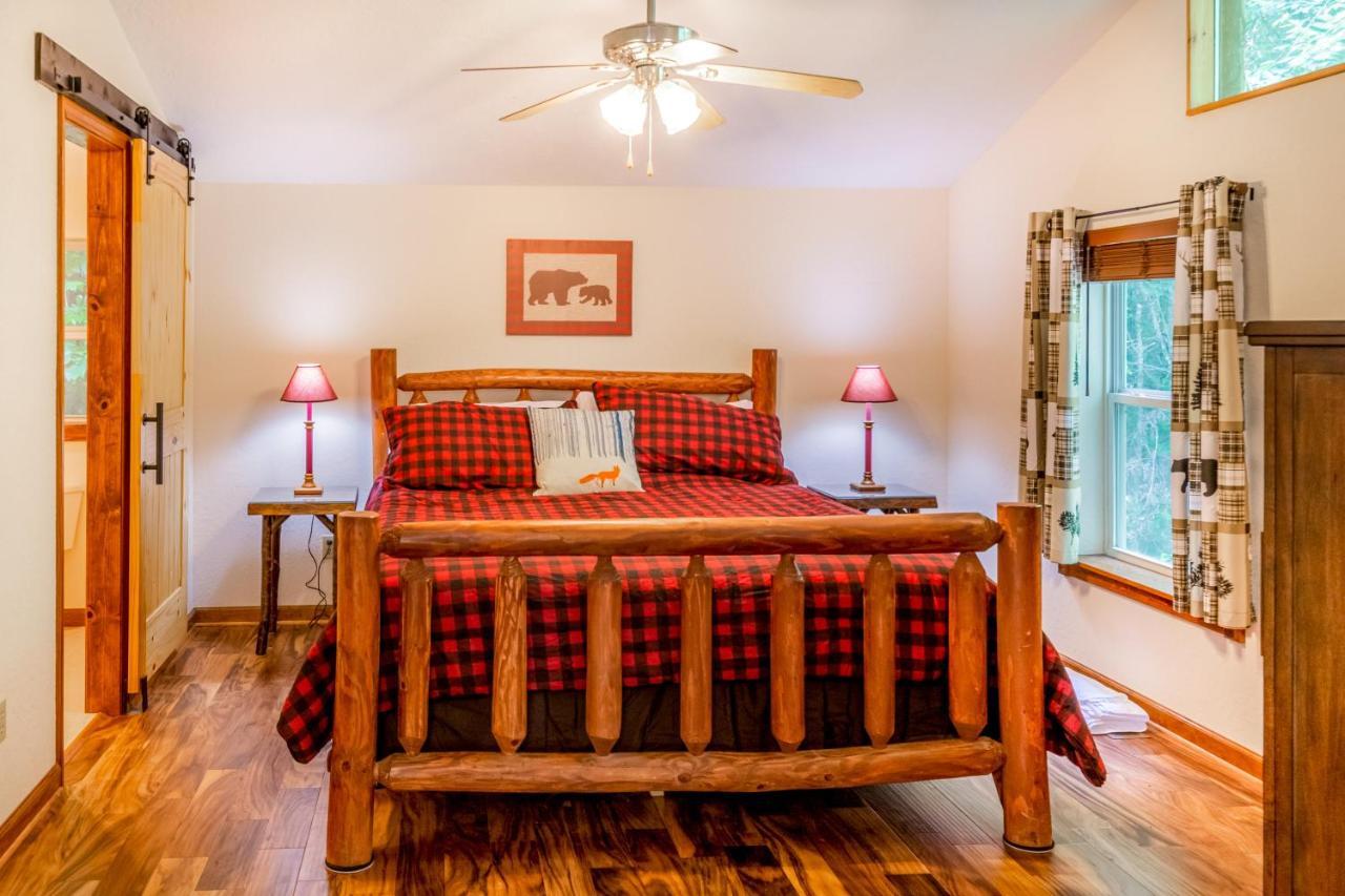 Red Fox Den Villa Sylva Exterior photo